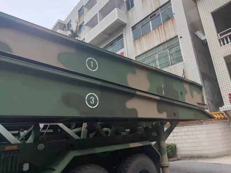 徐汇外墙迷彩漆喷涂:兼具个性美学与耐候防护的建筑新选择